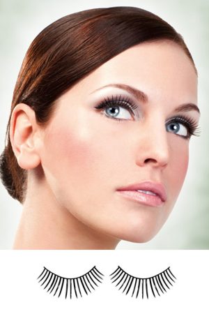 Black Deluxe Eyelashes - BE683